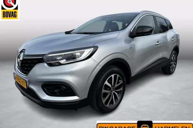Renault Kadjar (2022) thumbnail 3