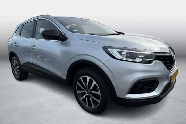 Renault Kadjar (2022) thumbnail 5