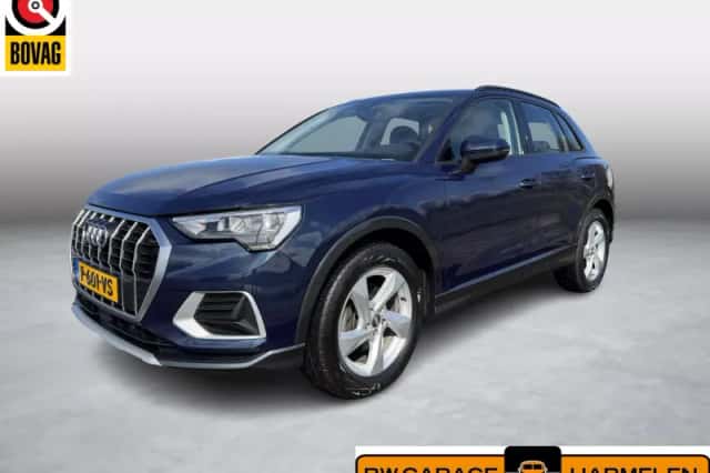 Audi Q3 (2019) thumbnail 2