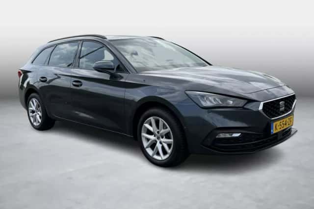 SEAT Leon Sportstourer (2021) thumbnail 4
