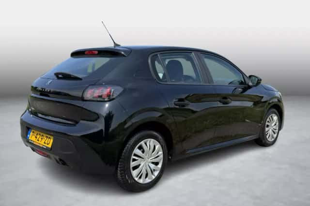 Peugeot 208 (2022) thumbnail 5