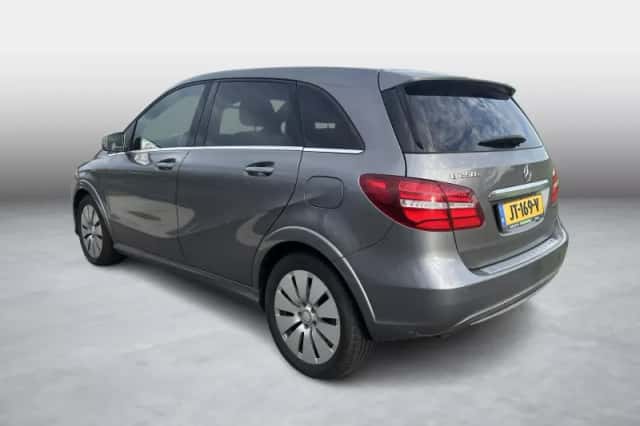 Mercedes-Benz B-Klasse (2016) thumbnail 3