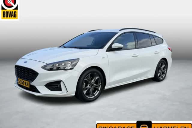 Ford Focus (2021) thumbnail 2