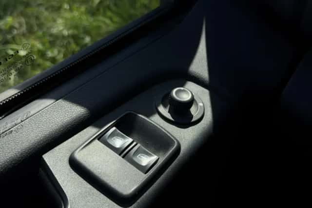 Opel Vivaro (2018) thumbnail 6