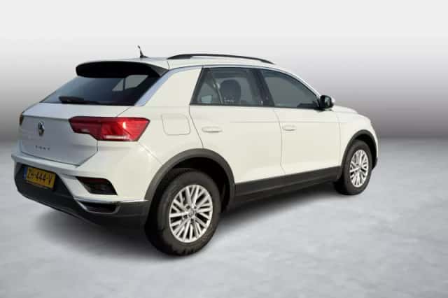 Volkswagen T-Roc (2019) thumbnail 5