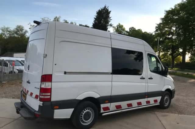 Mercedes-Benz Sprinter (2017) thumbnail 3