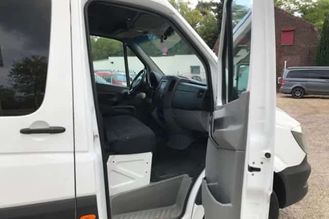Mercedes-Benz Sprinter (2017) thumbnail 6