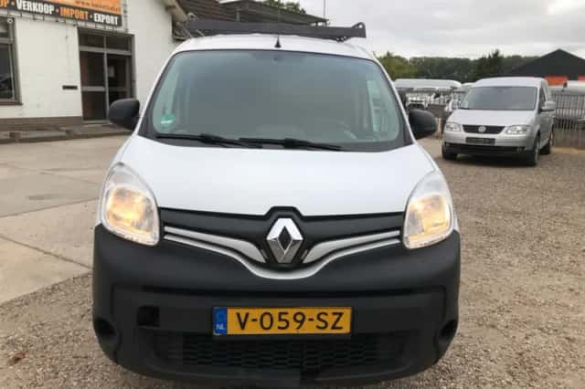 Renault Kangoo (2018) thumbnail 2