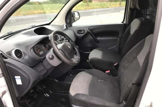 Renault Kangoo (2018) thumbnail 4