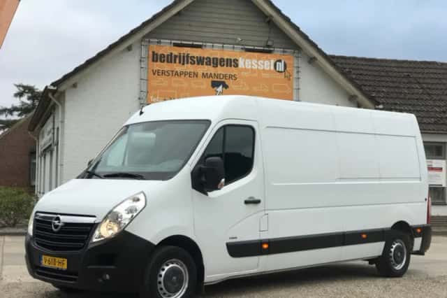 Opel Movano (2017) thumbnail 1