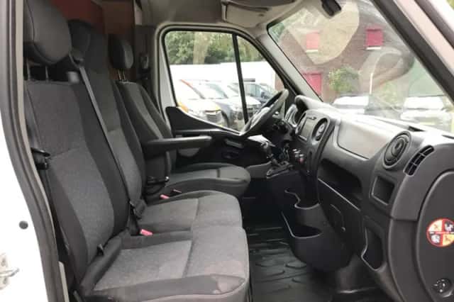 Opel Movano (2017) thumbnail 6