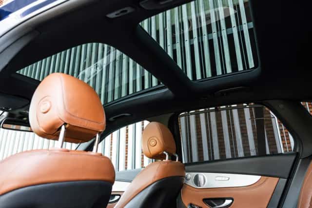 Mercedes-Benz GLC-Klasse (2018) thumbnail 3