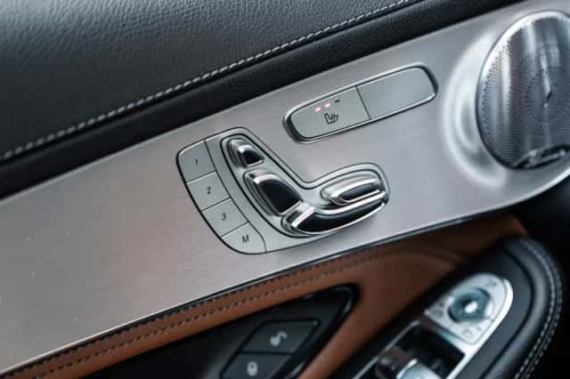 Mercedes-Benz GLC-Klasse (2018) thumbnail 5