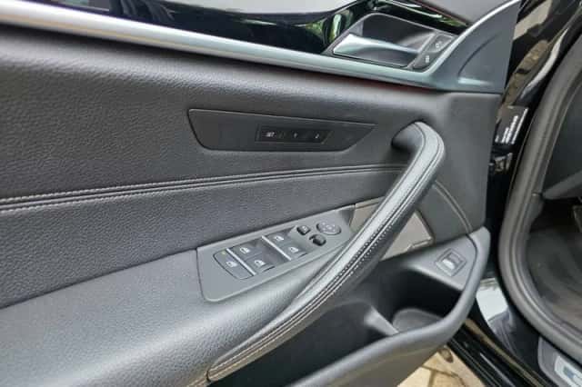 BMW 5-Serie (2020) thumbnail 6