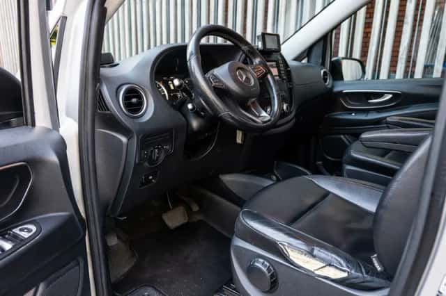 Mercedes-Benz Vito (2019) thumbnail 3