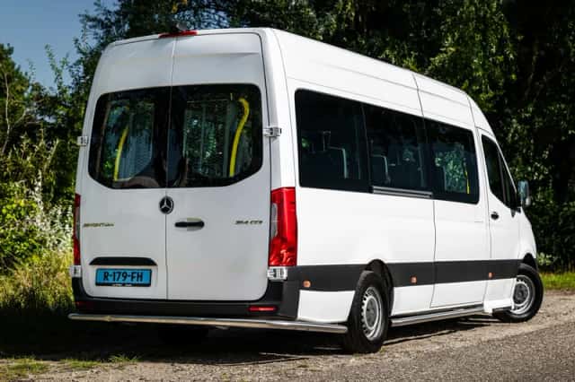 Mercedes-Benz Sprinter (2018) thumbnail 2