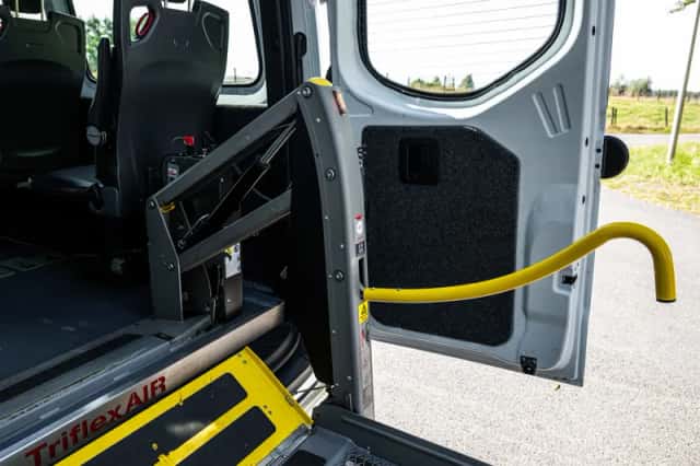 Mercedes-Benz Sprinter (2018) thumbnail 4