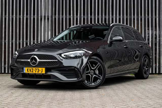 Mercedes-Benz C-Klasse (2023) thumbnail 1