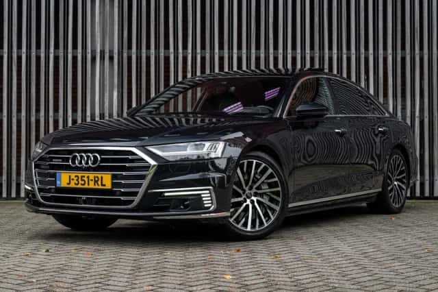 Audi A8 (2020) thumbnail 1