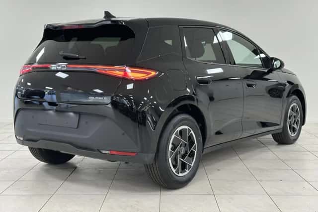 BYD Dolphin (2026) thumbnail 2
