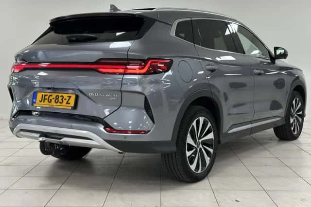 BYD Seal U (2025) thumbnail 2