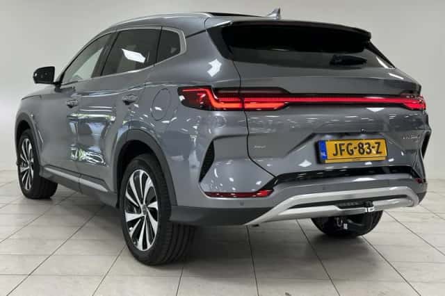 BYD Seal U (2025) thumbnail 6
