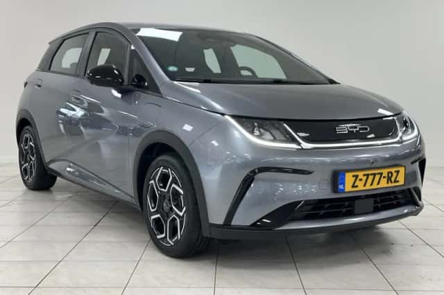 BYD Dolphin (2024) thumbnail 5