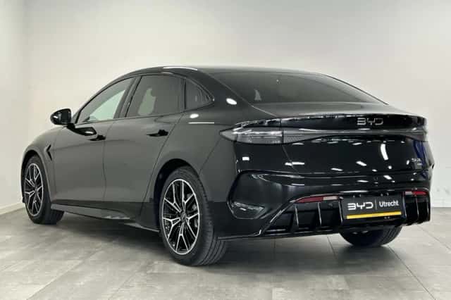BYD Seal (2026) thumbnail 6