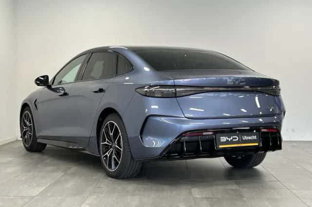 BYD Seal (2026) thumbnail 6