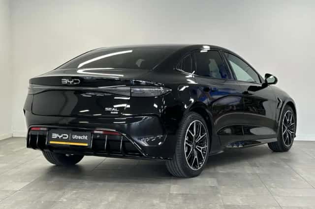 BYD Seal (2026) thumbnail 2
