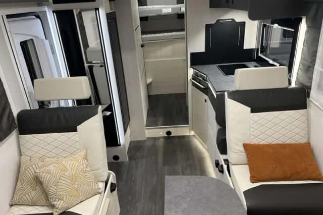Chausson 720 (2023) thumbnail 5