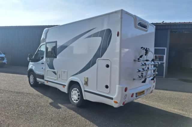 Chausson First Line (2023) thumbnail 5