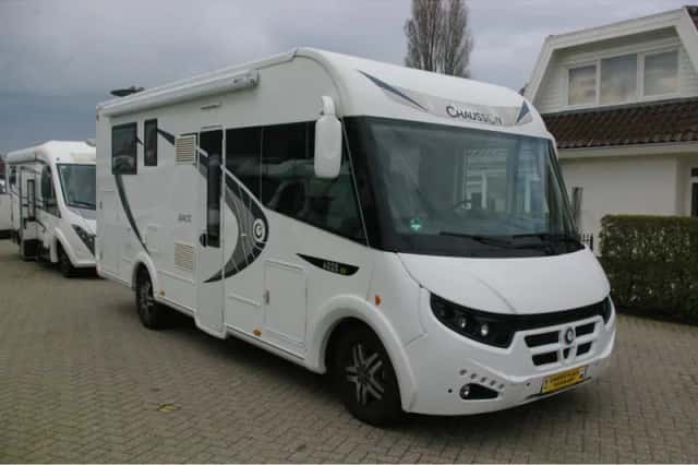 Chausson Exaltis (2018) thumbnail 1