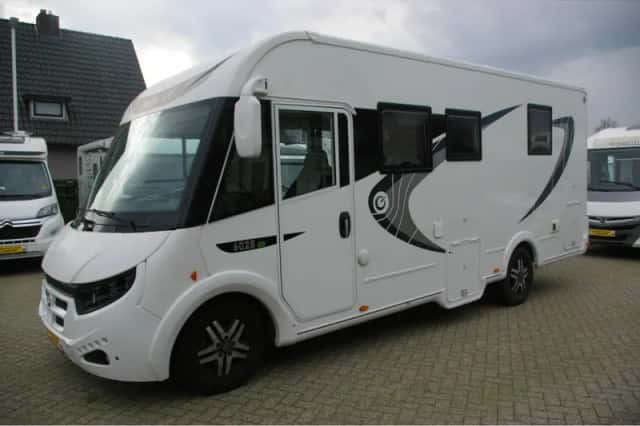Chausson Exaltis (2018) thumbnail 3