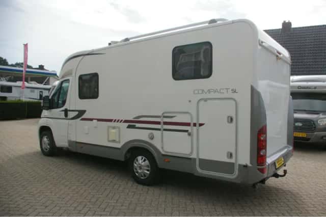 Adria Compact (2012) thumbnail 5