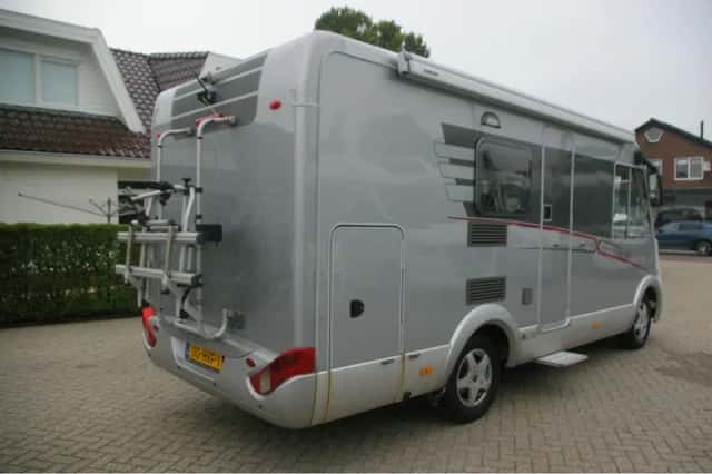 Hymer Exsis-i (2009) thumbnail 2