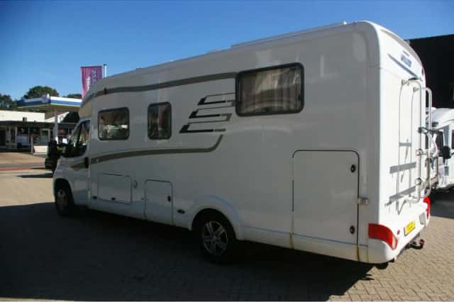 Hymer T 698 (2015) thumbnail 3