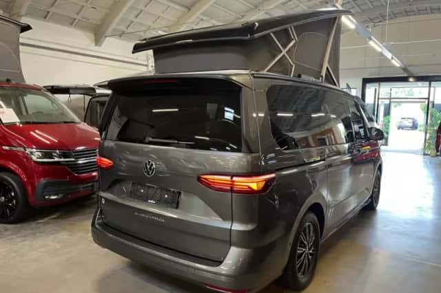 Volkswagen California (2025) thumbnail 5