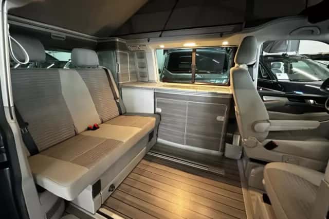 Volkswagen California (2019) thumbnail 4