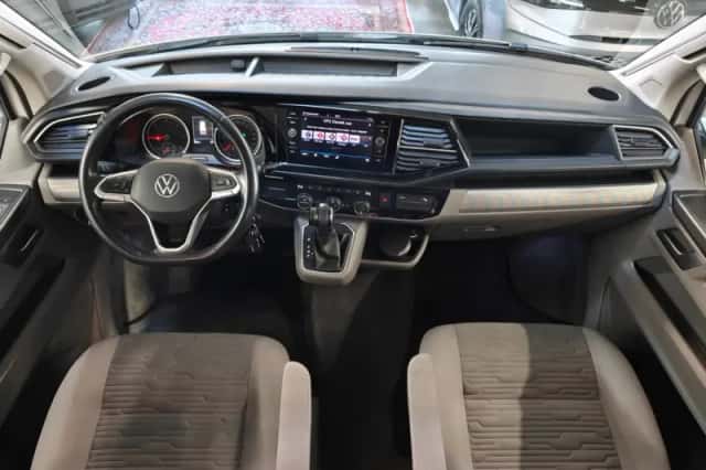 Volkswagen California (2021) thumbnail 2