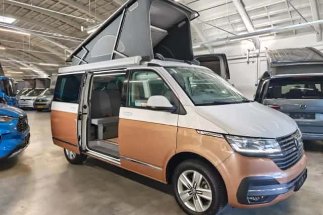 Volkswagen California (2021) thumbnail 4
