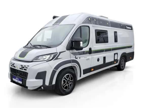 Chausson V (2025) thumbnail 1