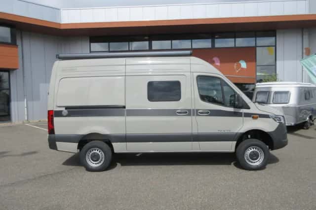 Hymer Grand Canyon (2026) thumbnail 2