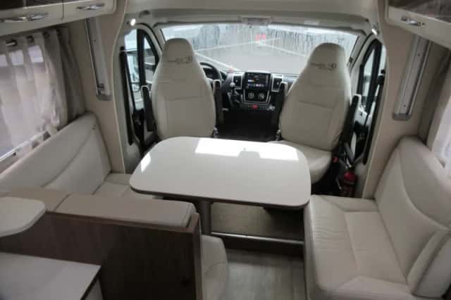 Pilote P 746 (2017) thumbnail 3