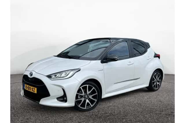 Toyota Yaris (2021) thumbnail 1