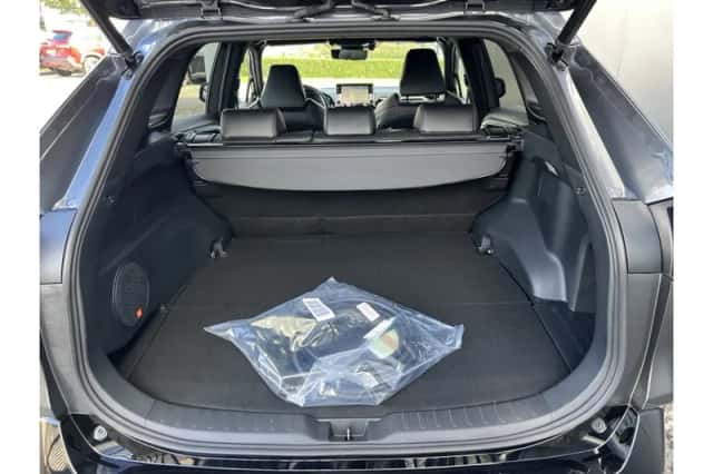 Toyota RAV4 (2022) thumbnail 4