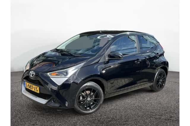 Toyota Aygo (2021) thumbnail 1