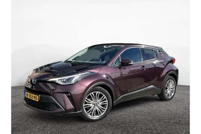 Toyota C-HR (2022) thumbnail 1