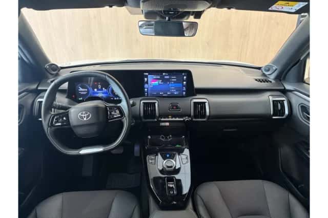 Toyota Urban Cruiser (2026) thumbnail 3
