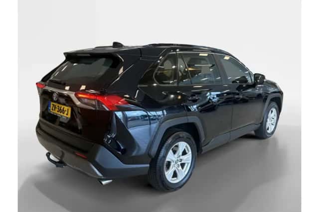 Toyota RAV4 (2019) thumbnail 2